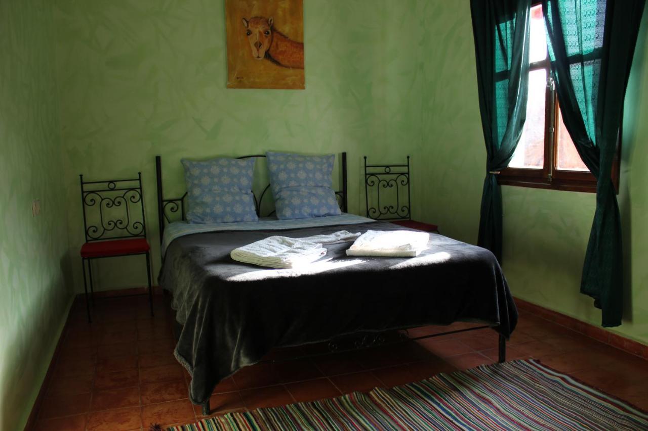 Auberge de jeunesse Kasbah Lucas à Akhendachou n'Ait Ouffi Extérieur photo