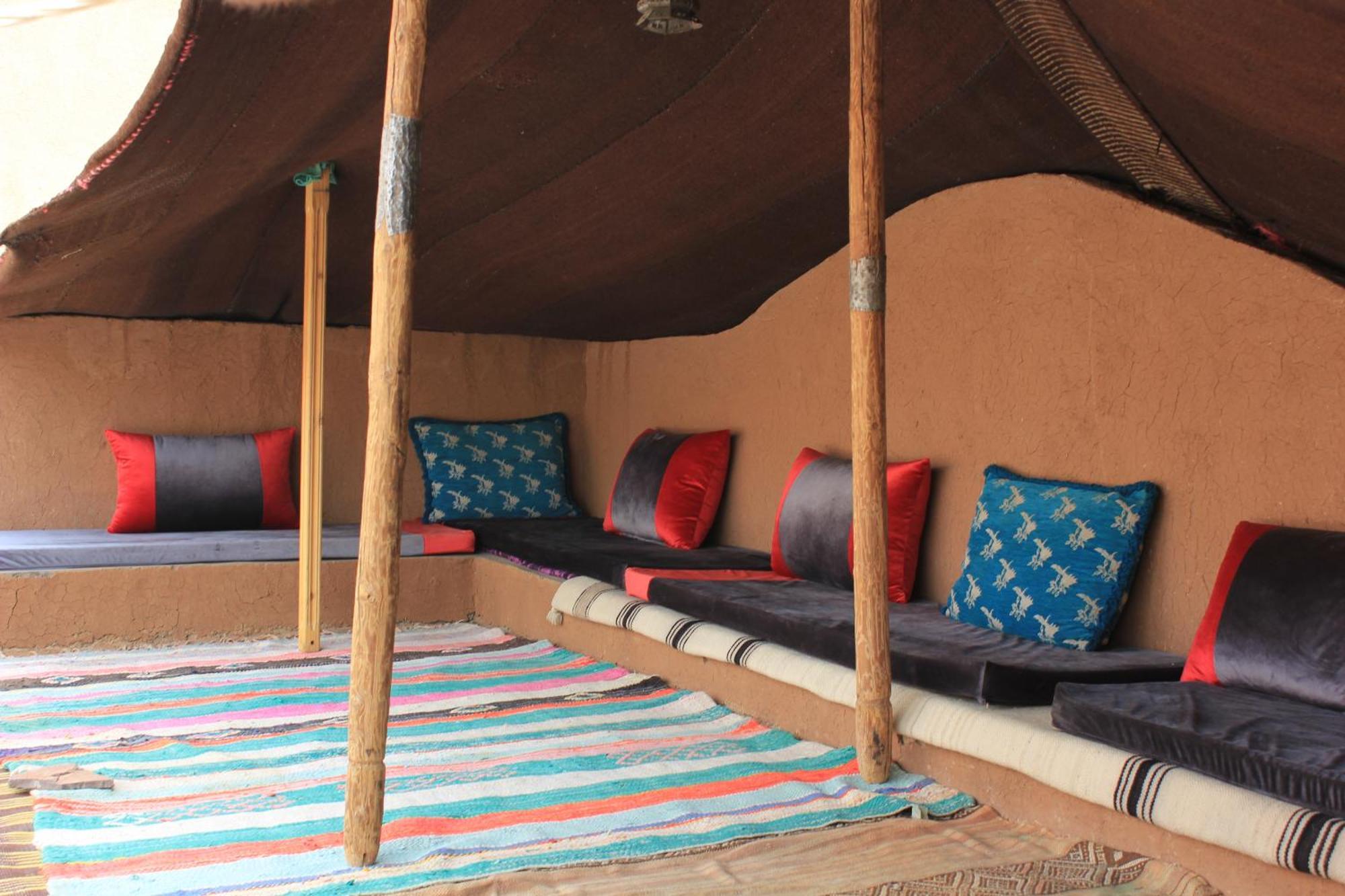 Auberge de jeunesse Kasbah Lucas à Akhendachou n'Ait Ouffi Extérieur photo